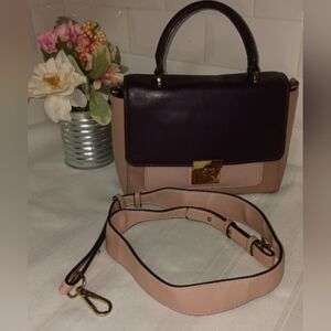 Michael Kors Mindy Convertible Crossbody with Top Handle. 9"×7" 4"depth